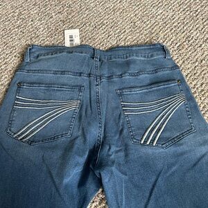 Women's bootcut jeans